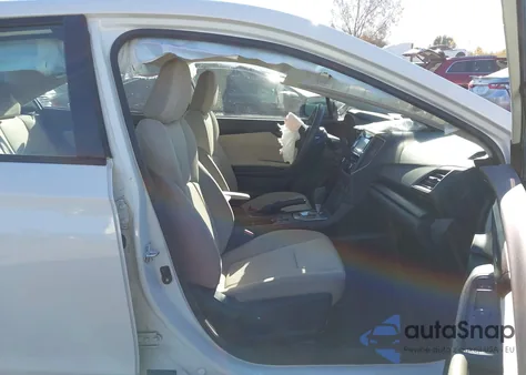 2023 Subaru Impreza Premium z USA, uszkodzony, nr VIN 4S3GKAV64P3605210